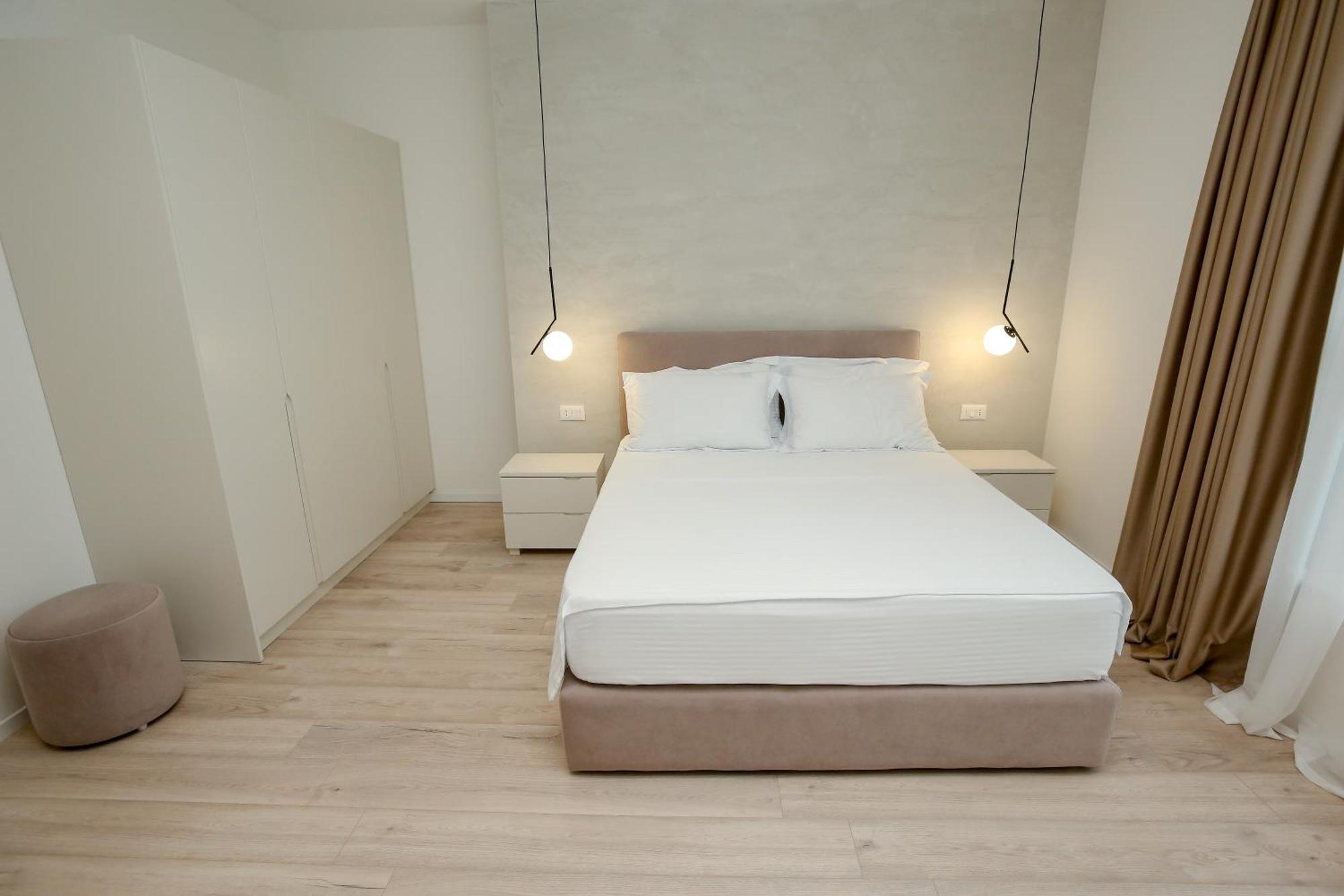 Nos Luxury Rooms Shkodër Buitenkant foto